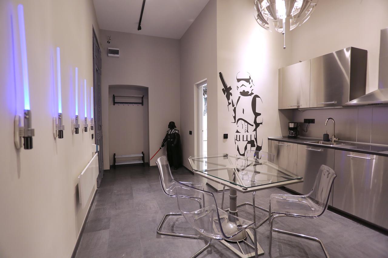 D.Five Galactic Apartment Budapest Luaran gambar